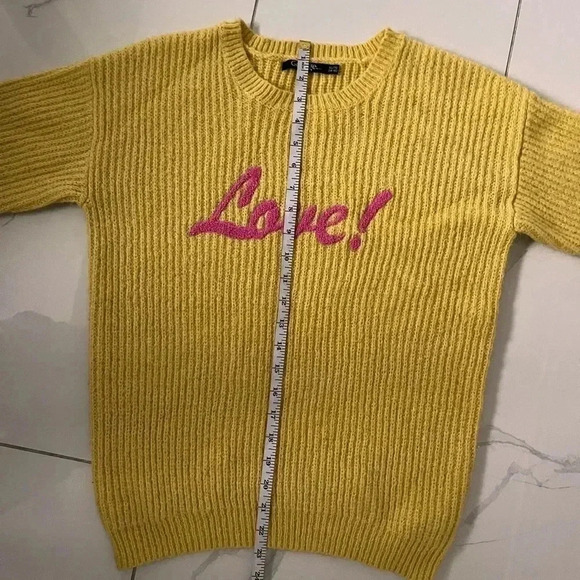 George/💰2 FOR $10💰  "Love" yellow knit crew neck sweater/ Size US XL (14-16) - Picture 10 of 11